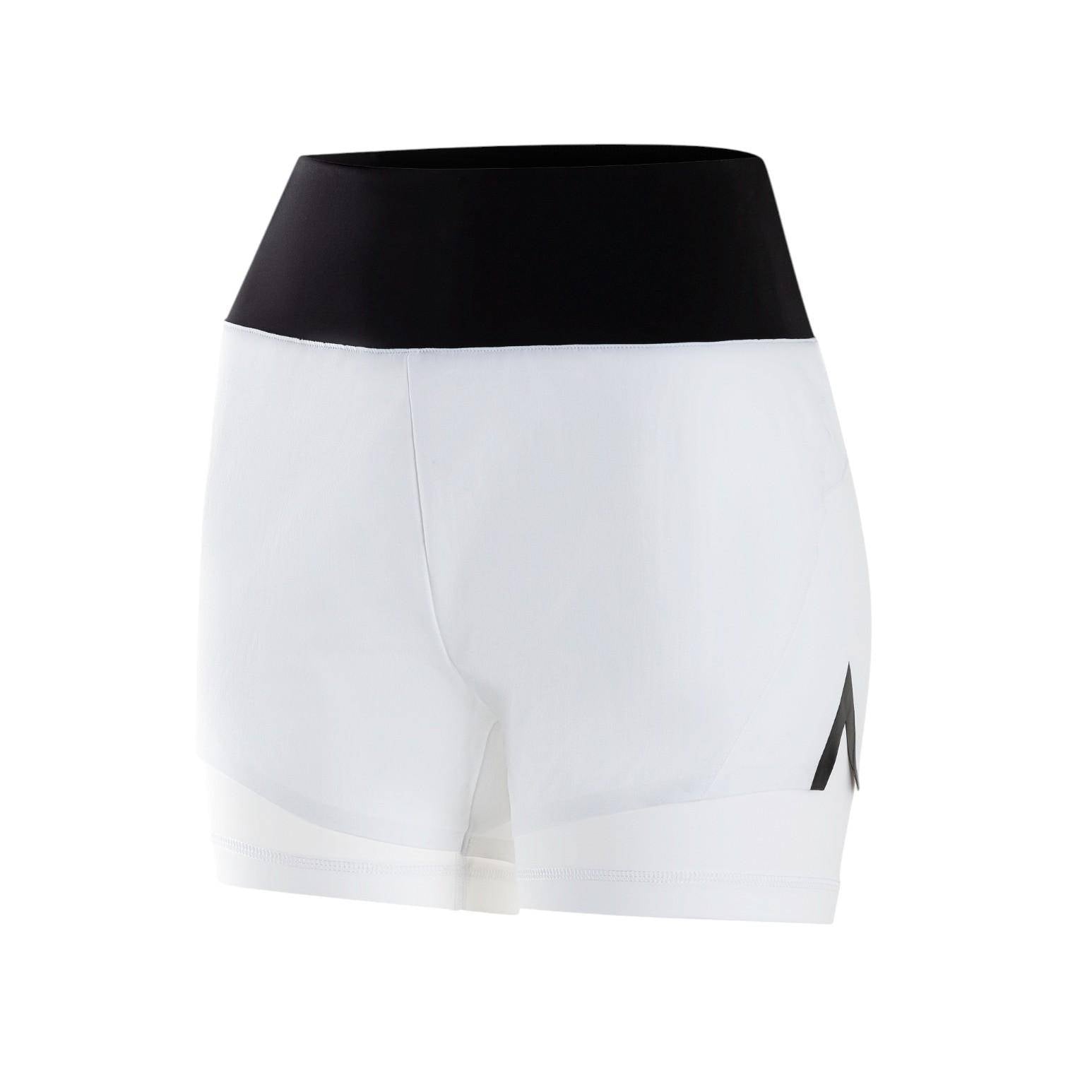 Tiina Shorts