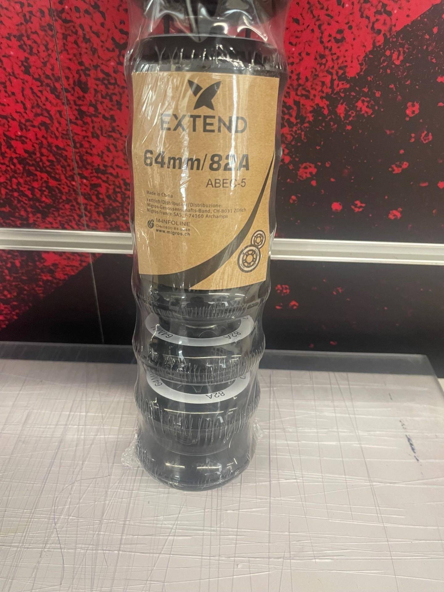 Extend Outdoor Rollen 8Stück 64mm/82A
